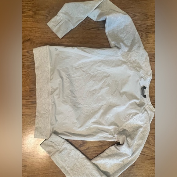 Lululemon Voyage Pullover Gray Crewneck Sweatshirt medium 6/8 - Picture 4 of 9